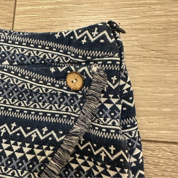 LF One Way Blue Patterned Mini Skirt - Picture 3 of 6